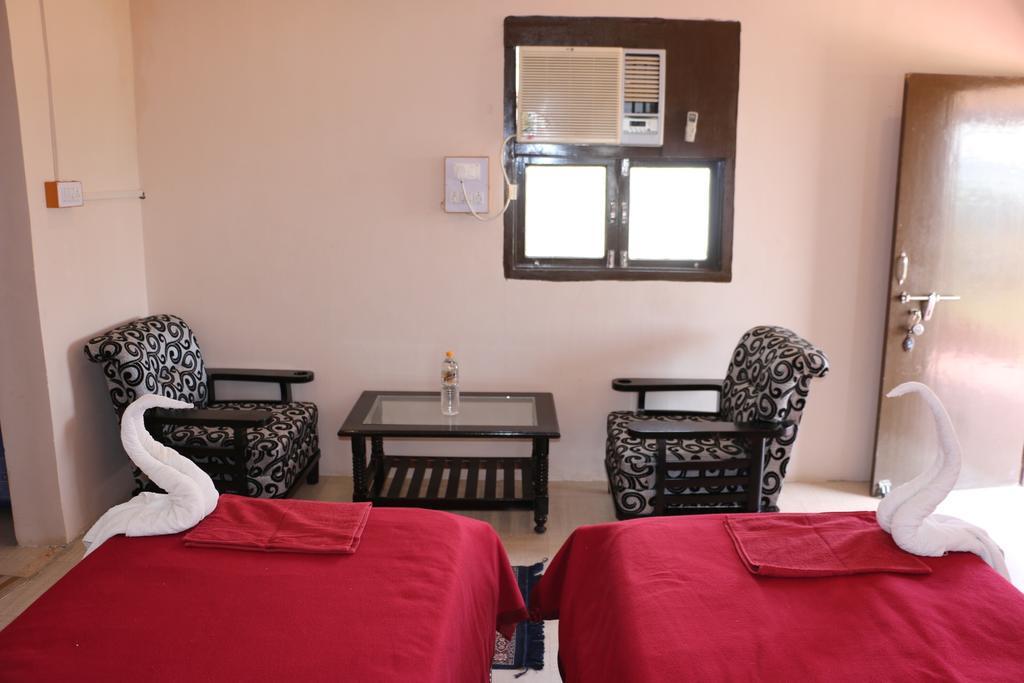 Kutch Safari Lodge Bhuj Exterior foto